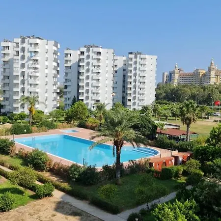 Residance Flat Near By The 5 Stars Apartment Antalya