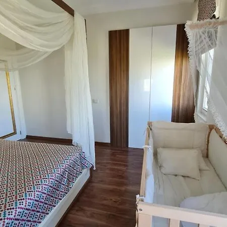 Residance Flat Near By The 5 Stars * 安塔利亚