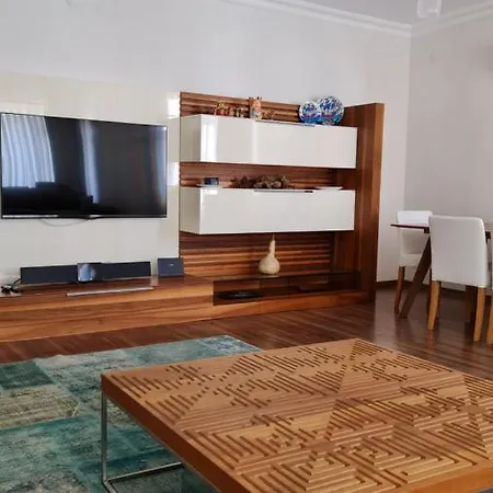 Residance Flat Near By The 5 Stars * 安塔利亚